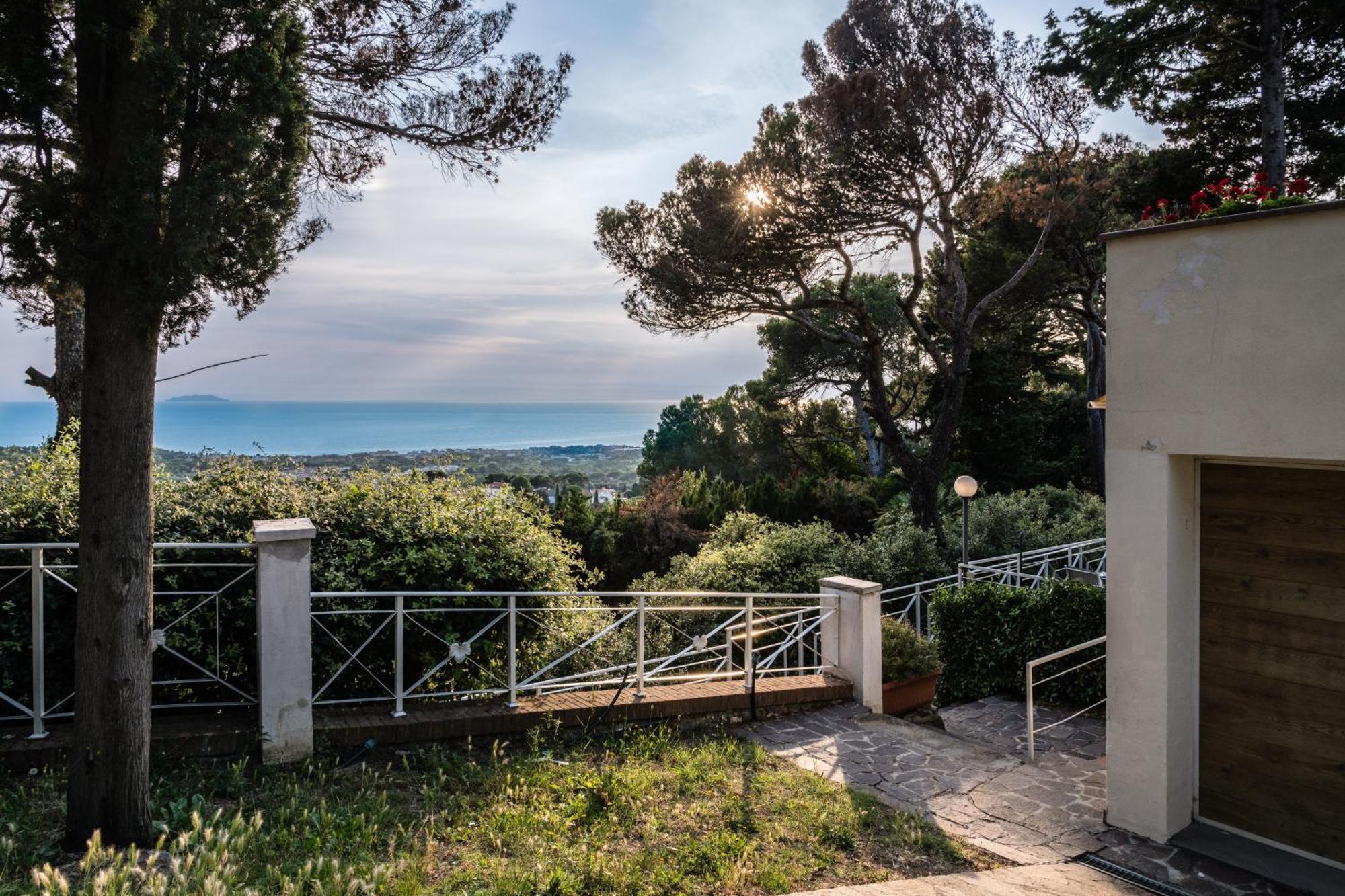 Appartamento Montenero Vista Mare Livorno Buitenkant foto